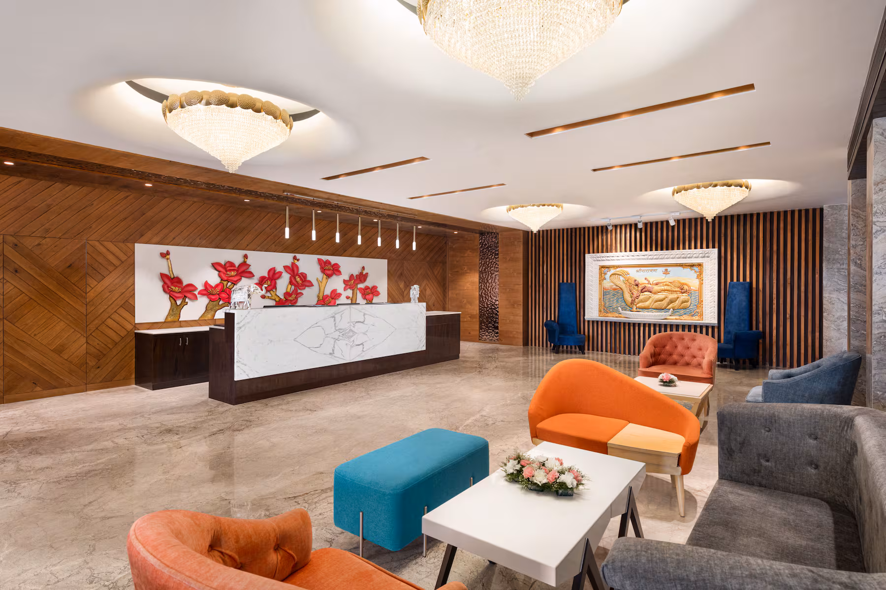 56545_lobby_view_4
